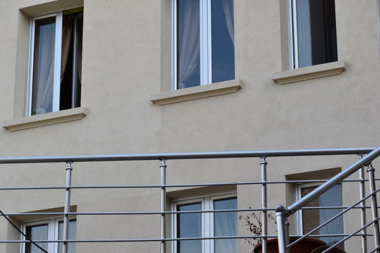 Hotel Le Sauvage Турню Экстерьер фото